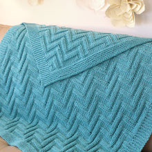Load image into Gallery viewer, Zayante Zigzag Blanket (5 Sizes): Beginner-Friendly Knitting Pattern