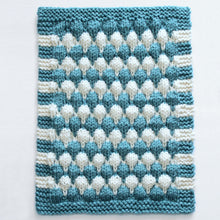 Load image into Gallery viewer, Chunky Blanket in Bubble Stitch (6 Sizes): Knitting Pattern