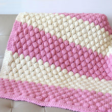 Load image into Gallery viewer, Chunky Blanket in Bubble Stitch (6 Sizes): Knitting Pattern