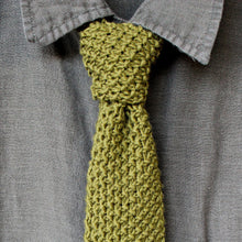Load image into Gallery viewer, Seed Stitch Necktie Tie Knitting Pattern (PDF Download)