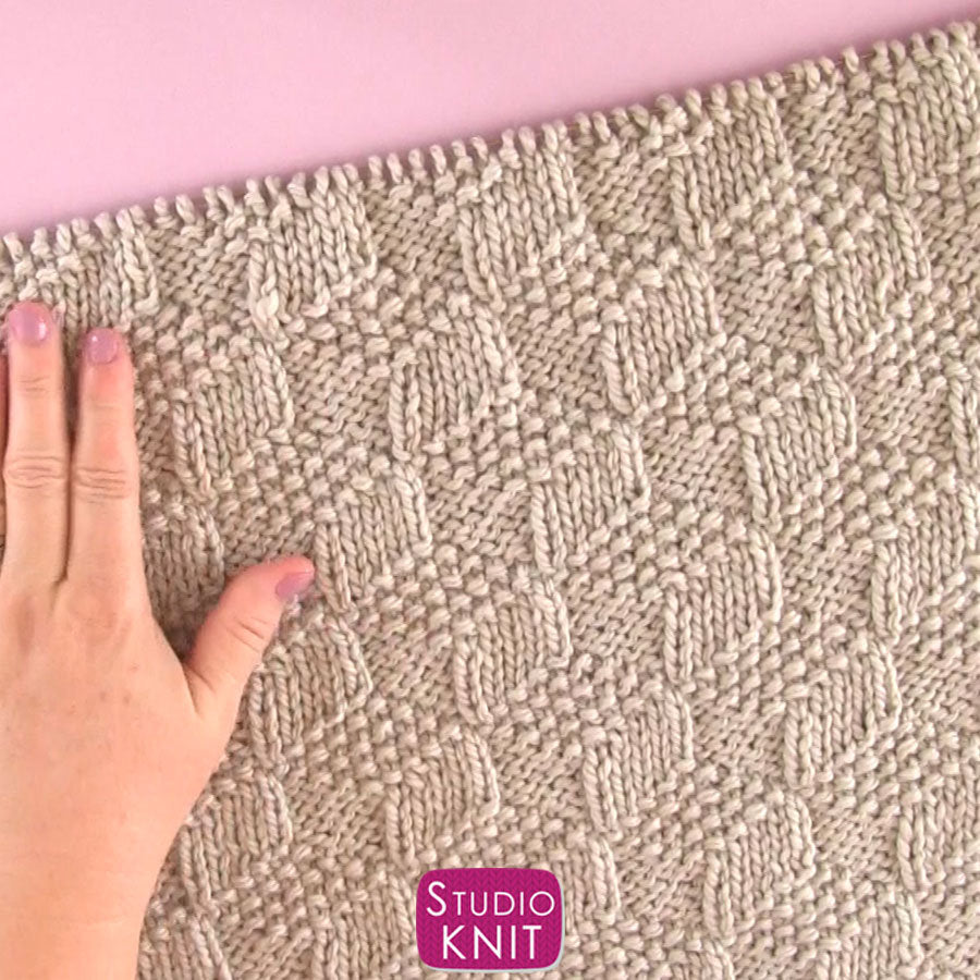 Easy Knitted Blanket in Tumbling Blocks Pattern - PDF Download