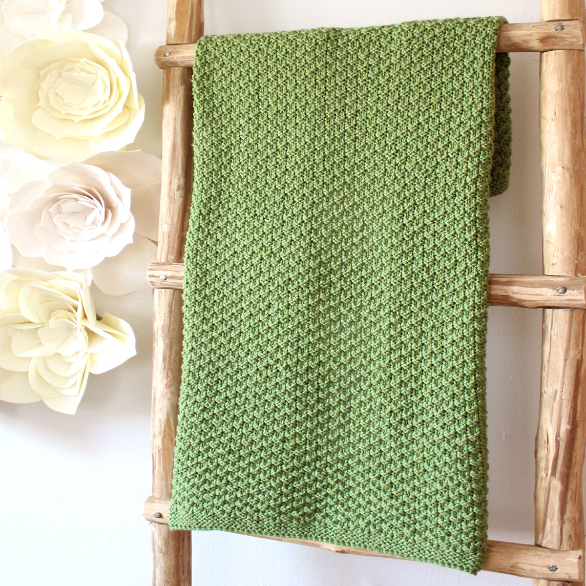 Knitted green online blanket